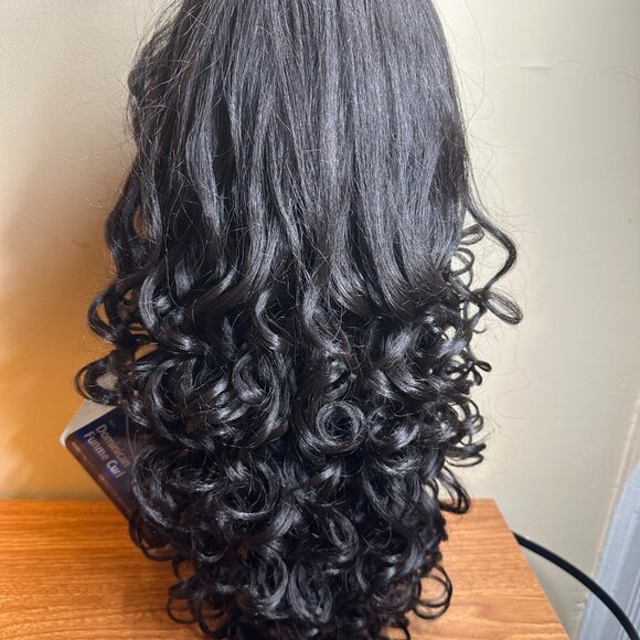 Outre Lace Front Dominican Funme Curl Wig – Color 2 - Picture 2 of 6